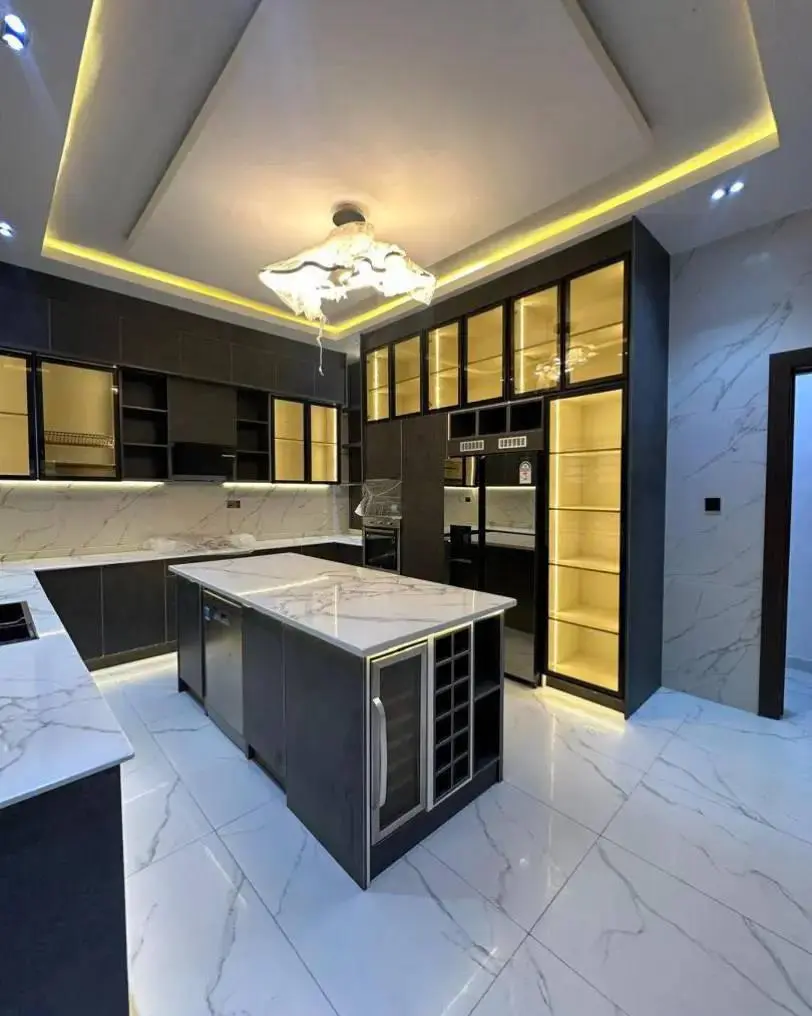 Isyem — Interior Designer & Furniture Expert